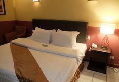 기타 7 DM Residente Inns and Villas