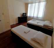 Others 7 RB Bed and Breakfast