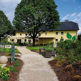 Primary image 1 Hotel Sonnenhof, Oberwang Hotels