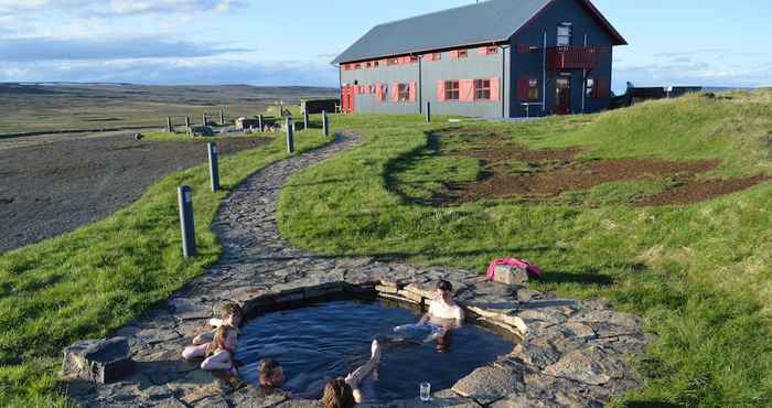 Others Laugarfell Accommodation & Hot Springs