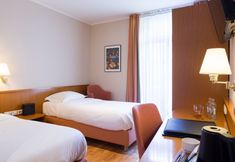 其他 6 Hôtel Perrin