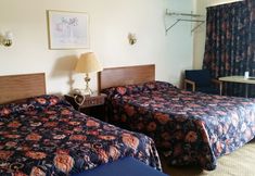 Others 7 The Olympia Motel