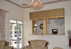 기타 3 Executive Airport Hotel