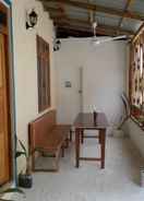 Pintu masuk dalaman Keyodhoo Manta View guest house