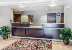 其他 5 Suburban Studios Washington, PA