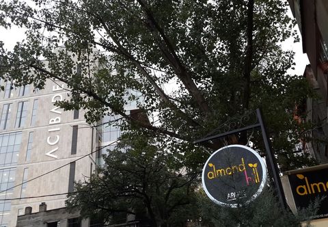 Others Almond Hill Apart