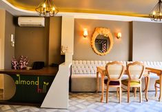 Others 4 Almond Hill Apart