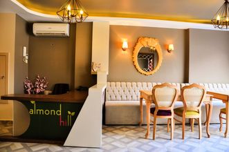 Others 4 Almond Hill Apart