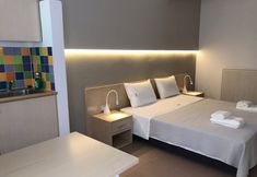 Others 7 Kleanthi Studios