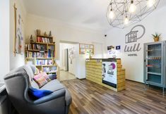 Lain-lain 2 Lull Hostel