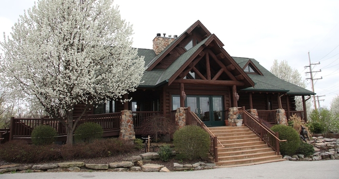 Others The Lodge at Grant's Trail