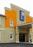 Imej utama Motel 6 Jourdanton, TX