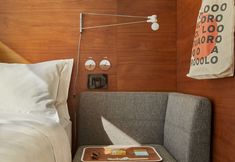 อื่นๆ 6 Arlo NoMad