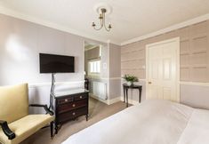 Lain-lain 6 The Royal Hotel