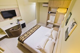 기타 4 Megal Suites Hotel