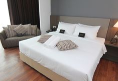 Khác 7 Nexus Business Suite Hotel