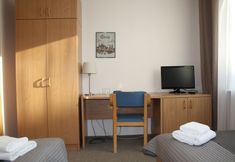 Lain-lain 4 Hotel Dom Polonii