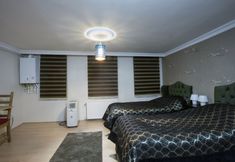 Others 3 Golden Galata