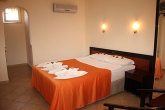 Lainnya 4 Side Temple Hotel