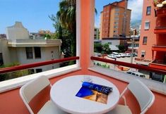 其他 7 Caprice Apart Hotel