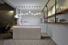 其他 Hotel The May