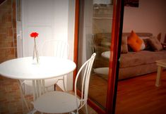 Others 6 Homelike Residence