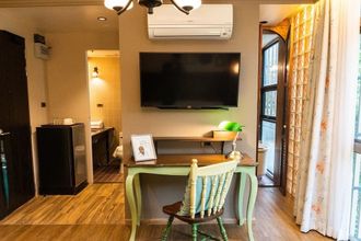 其他 4 Tints of Blue Hotel