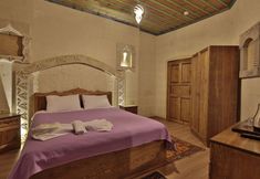 Others 6 Relic House