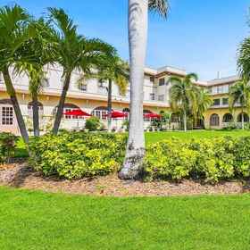 Primary image 1 Crystal Bay Historic Hotel, Pinellas County Hotels