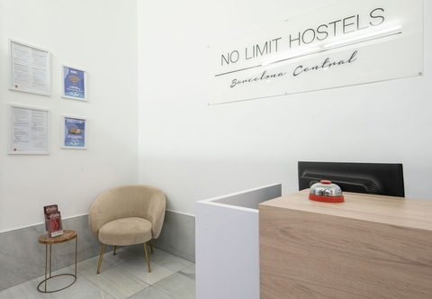 Lainnya No Limit Hostel Central