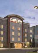 Imej utama Park Inn by Radisson, Calgary Airport North, AB