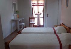 Others 3 Semiramis Apartments by Estia