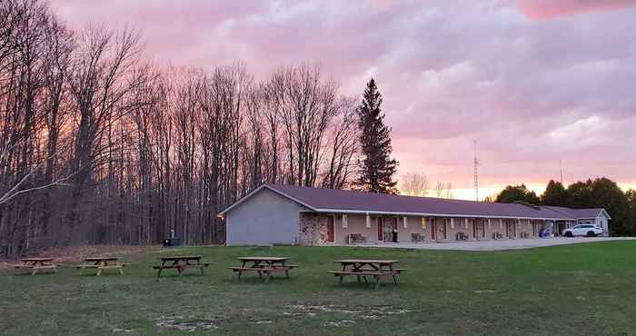 Lain-lain Peninsula Motel