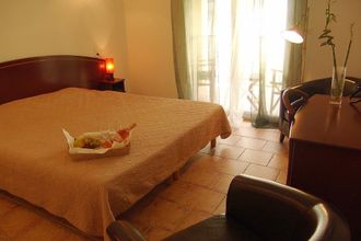 기타 4 Le Vieux Moulin