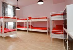 Others 3 Grampa's Hostel