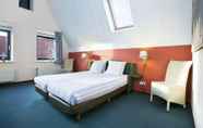 Others 6 Roompot Hotel Marinapark Volendam