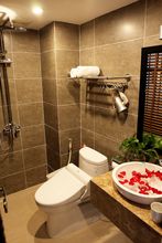 기타 4 Tomodachi House