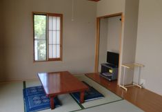 Others 5 Pension Sirogisu