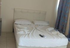 อื่นๆ 4 Romeo Beach Hotel