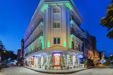 อื่นๆ The Magnaura Palace Hotel