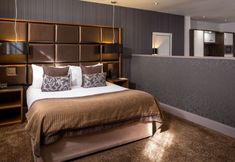 기타 4 Roomzzz Newcastle