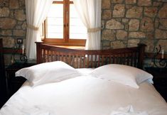 Khác 6 Roes Suites