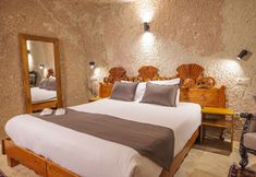 Lainnya 6 Canyon Cave Hotel