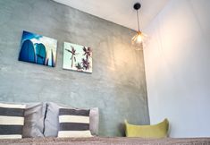 기타 4 Alona Pawikan