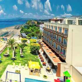 Primary image 1 Gumuldur Mavi Deniz Otel, Hotel İzmir