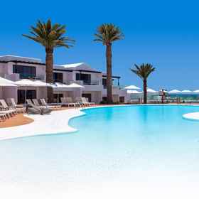 Primary image 1 R2 바이아 콘티키 비치 아파트먼트, 플라야 데 로스 포시요스 호텔