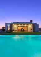 ภาพหลัก Cristelia Luxury Sea Front & Pool Villa