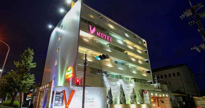 อื่นๆ V Hotel - Adults Only