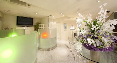 Others 2 V Hotel - Adults Only