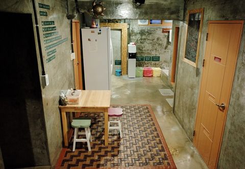 기타 Bong Backpackers